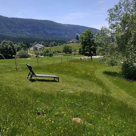 Les Chamois Lajoux